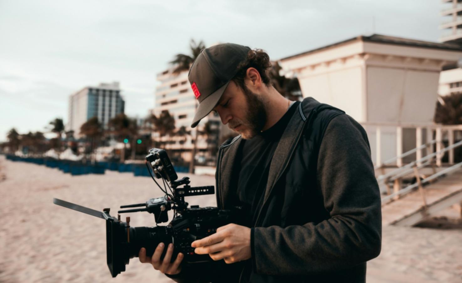 Sequenza di editing per progetto documentaristico urbano